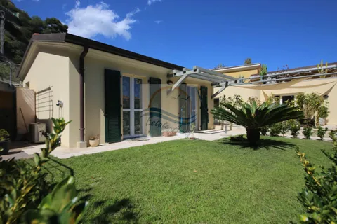 Rækkehus i Bordighera, Imperia, Bordighera - € 290.000 | Ref: AC1003 - foto 2